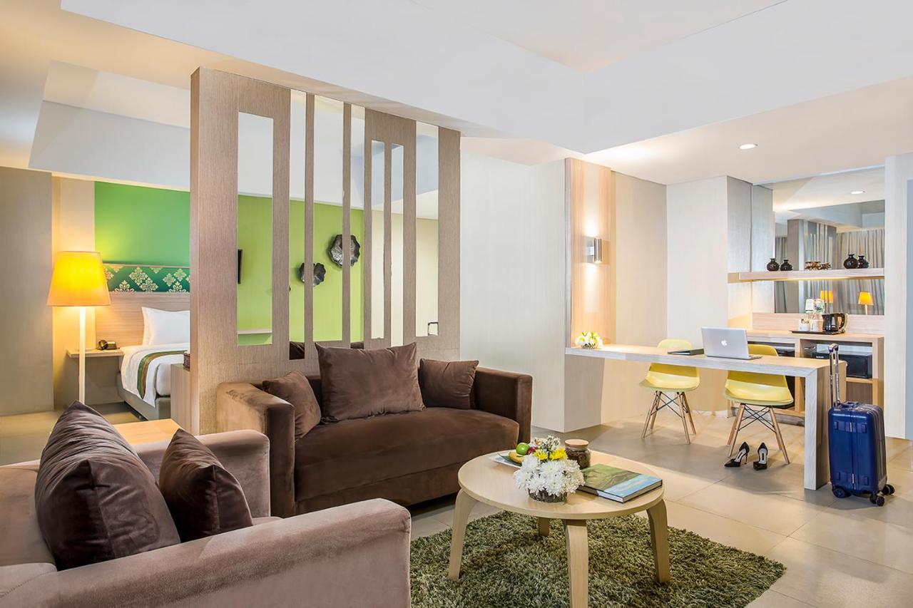Khas Pekanbaru Hotel Extérieur photo