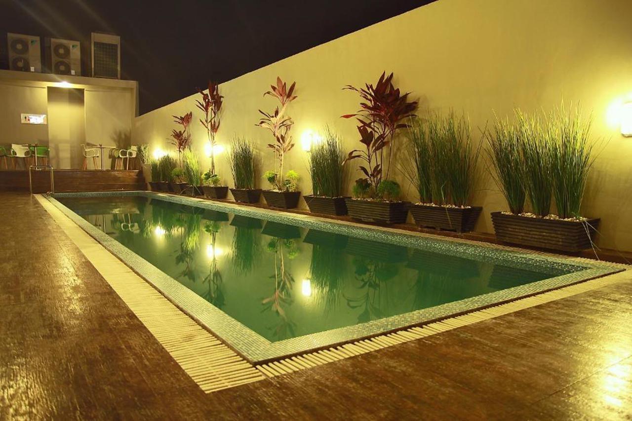 Khas Pekanbaru Hotel Extérieur photo