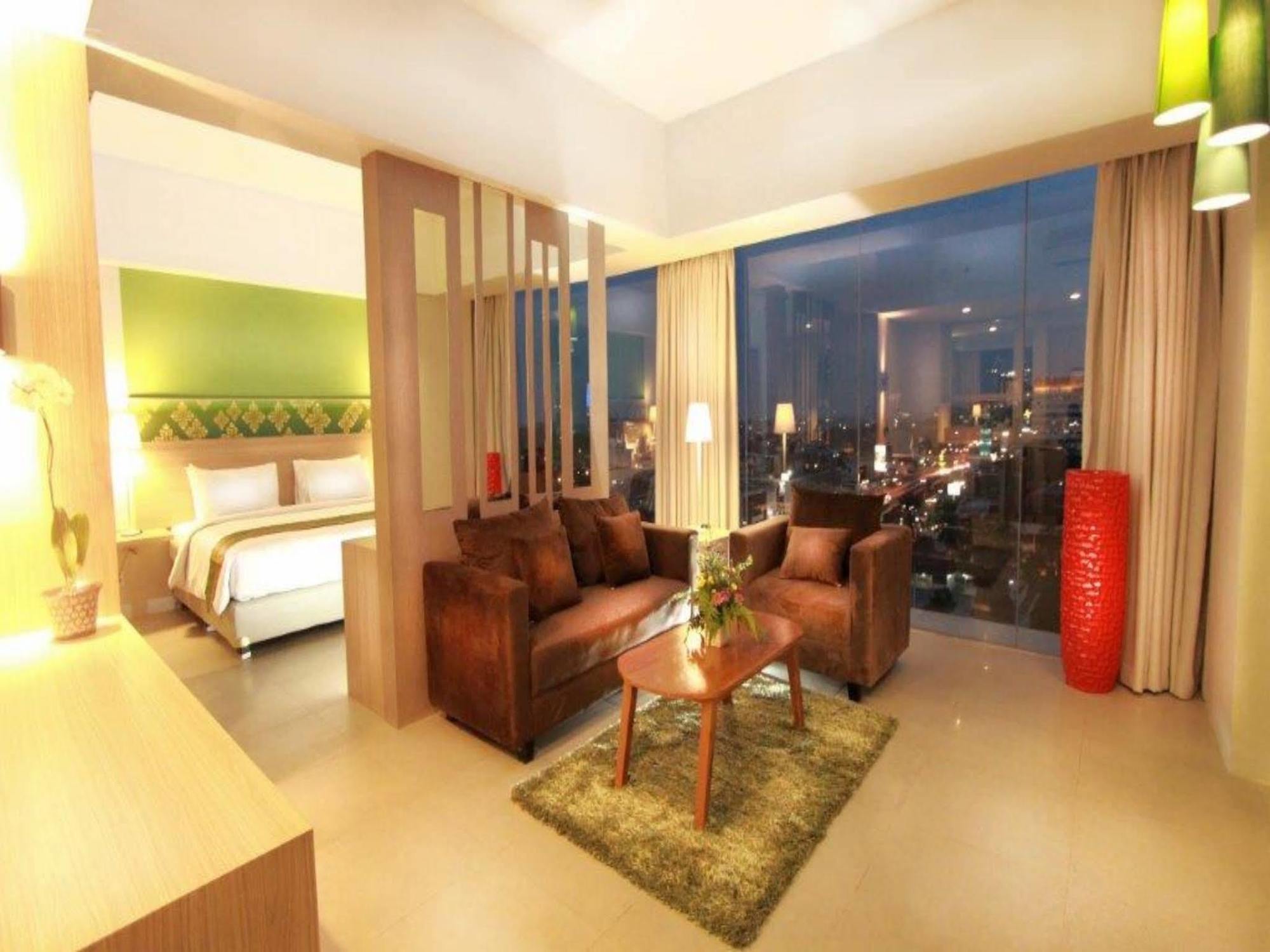 Khas Pekanbaru Hotel Extérieur photo